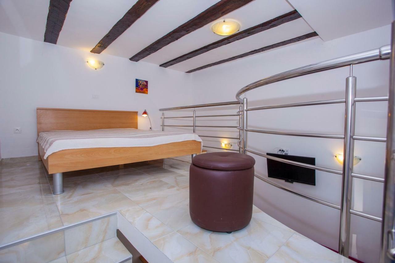 Apartments Lara Podgora Dış mekan fotoğraf